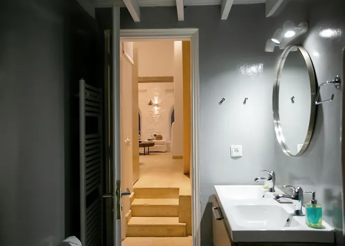 Surfland * Ftelia (Mykonos)