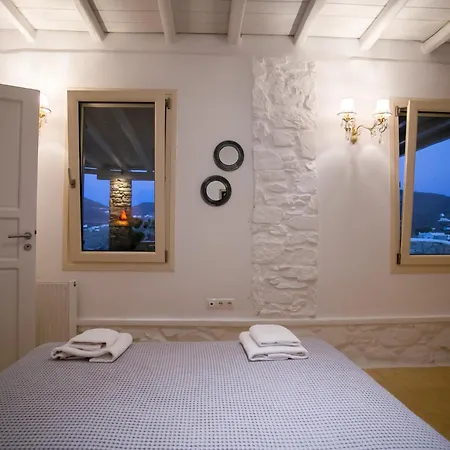 Surfland Villa